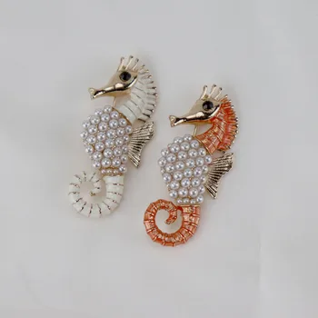 2019 Nové Evropské a Americké retro stylu Smalt vykládané imitací perly hippocampus mořského života roztomilý brož