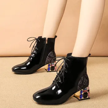2020 nové dámské boty na vysokém podpatku krátkou trubkou dámské boty tlustý s Lakované kůže vodotěsné platformě, kulatá hlava ženy boty