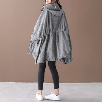 2020 Nové Podzimní Ženy Nadrozměrných Bundy S Kapucí Ženy Batwing Rukáv Volné Kabát Vintage Zkontrolovat Kostkované Vynosit