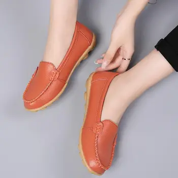 2021 nové originální kožené ploché boty žena móda ženy ležérní boty plus size mokasíny slip-na kolo toe pevné ženské boty