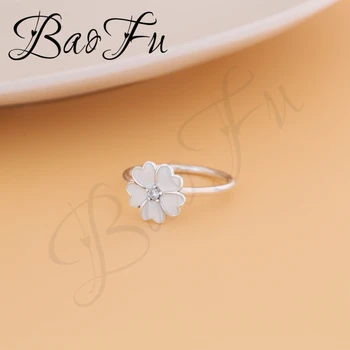 Baofu Nové 925 Sterling Silver Prsten Bílé Daisy Květina Jetel Štěstí Evropský Styl Vhodný Pro Originální Ženy Dárky