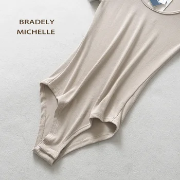 BRADELY MICHELLE 2019 Sexy Dámské Slim Krátký Rukáv Deep O-neck Topy Obleky ženy rompers streetwear Kombinézy