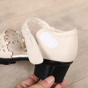 GKTINOO 2020 Letní Ženy, Originální Kožené Boty Žena Retro vydlabat Sandály Ženy Hák & Smyčky Podpatky Dámy Platformy Sandál
