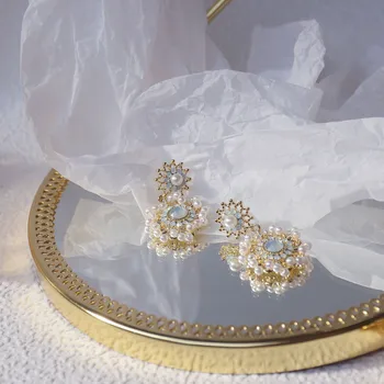 Lesklé Straně Nové Příslušenství Perle Stud Náušnice pro Ženy Módní Šperky Elegantní Květinové Náušnice