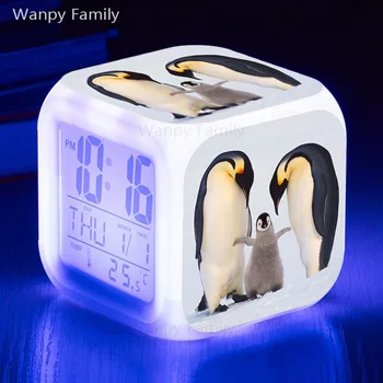 Roztomilé tučňáky budík zářící teploměr s LED, změna barvy digitální budík dětský pokoj multifunkční Elektronické Hodinky