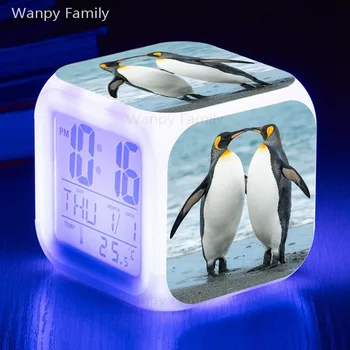 Roztomilé tučňáky budík zářící teploměr s LED, změna barvy digitální budík dětský pokoj multifunkční Elektronické Hodinky