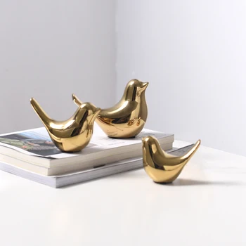 Sada 3 Keramických Zlaté Birds Figurky Moderní Dekorativní Zvířecí Ozdoby Doma Stolní Dekorace, Příslušenství