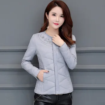 Tenké Bavlněné Sako Krátké Topy Zimní Bunda Ženy Kabát Korean Slim Plus velikost 4XL Ženy Parka Kabát Vlna vzor Polstrovaný Bunda