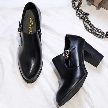 Umělé Kožené Boty bota feminina Nové Módní Ženy Solide Zip Náměstí Pata Špičaté Toe Strana Boty Boty 30