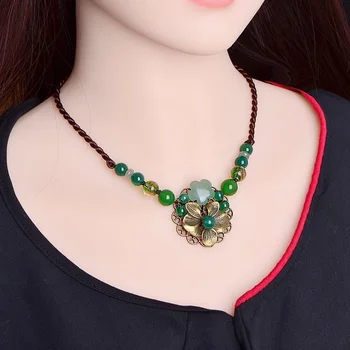 Vintage náhrdelník Náhrdelník Ženy Etnické Crystal náhrdelník Stone Flower Maxi Svetr Přívěsek Náhrdelník Lano Řetězec Módní Šperky 2019