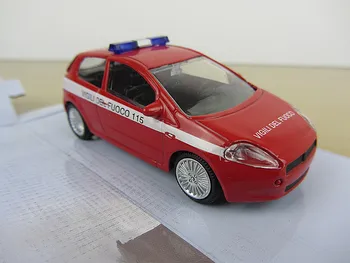 Vysoké simulace Fiat 500, Alfa model,1:43 slitiny auta, hračky, kovové odlitky,kolekce, hračky, vozidla,doprava zdarma