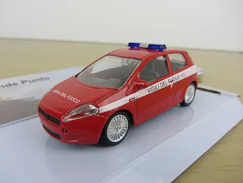 Vysoké simulace Fiat 500, Alfa model,1:43 slitiny auta, hračky, kovové odlitky,kolekce, hračky, vozidla,doprava zdarma